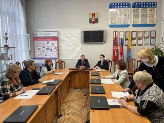 В Муниципальном Совете МО город Петергоф