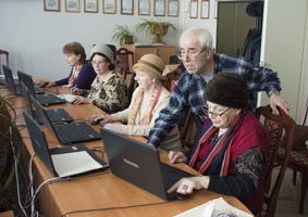 Занятия для жителей Петергофа по действиям в чрезвычайных ситуациях