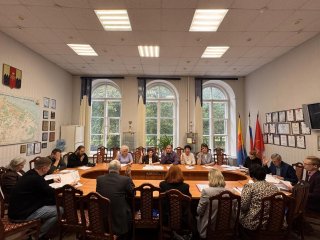 В Муниципальном Совете МО город Петергоф