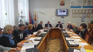 В Муниципальном Совете МО г. Петергоф