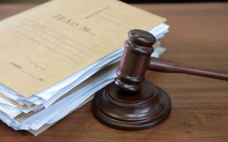Уголовное дело об изнасиловании направлено в суд