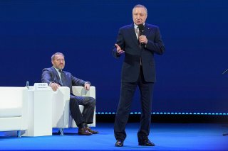 Петербург строит завтрашний день: школы, дороги, автобусы и кино