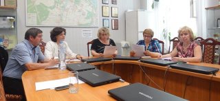 В Муниципальном Совете МО г. Петергоф